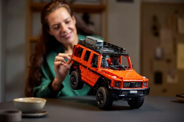 LEGO Technic 42177 Mercedes-Benz G 500 PROFESSIONAL Line - zdjęcie 9