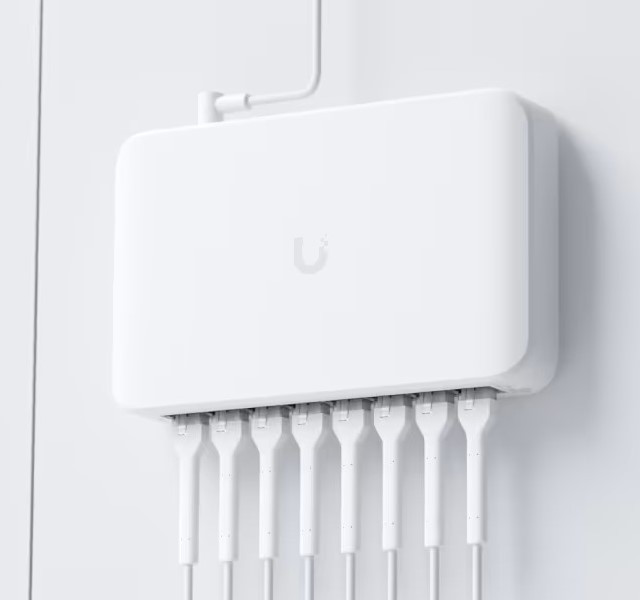 Switch Ubiquiti UniFi Lite 8 PoE 8p PoE ( PoE+: 4;) Managed Gigabit (USW-Lite-8-PoE-EU) - zdjęcie 1