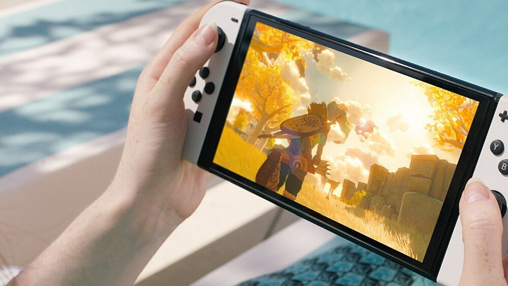 NINTENDO Switch OLED White - zdjęcie 2