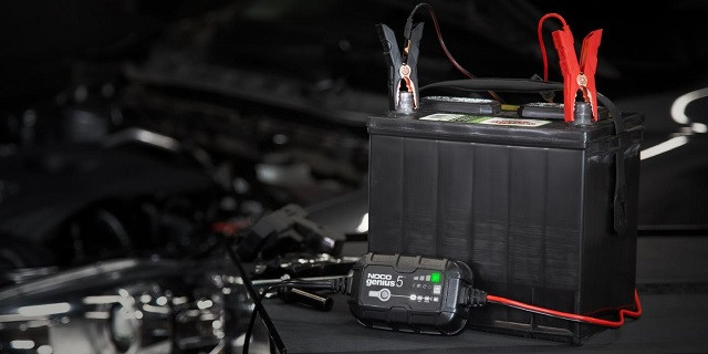 Noco GENIUS5EU 5A Battery Charger Prostownik - zdjęcie 3